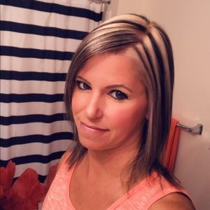 Meet your Posher, Liz